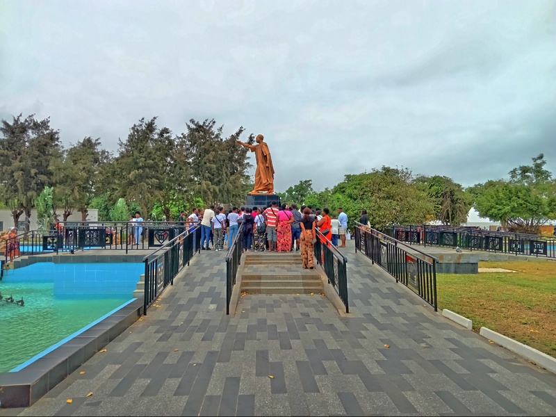 Kwame Nkrumah statue 